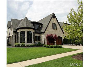 21 Bonhomme Grove 2.jpg